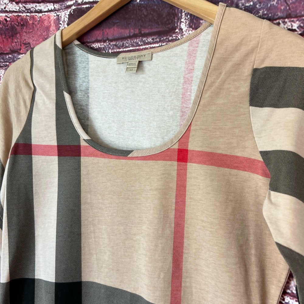 Burberry Brit Giant Check Scoop Neck 3/4 Sleeve Tee - Picture 3 of 6